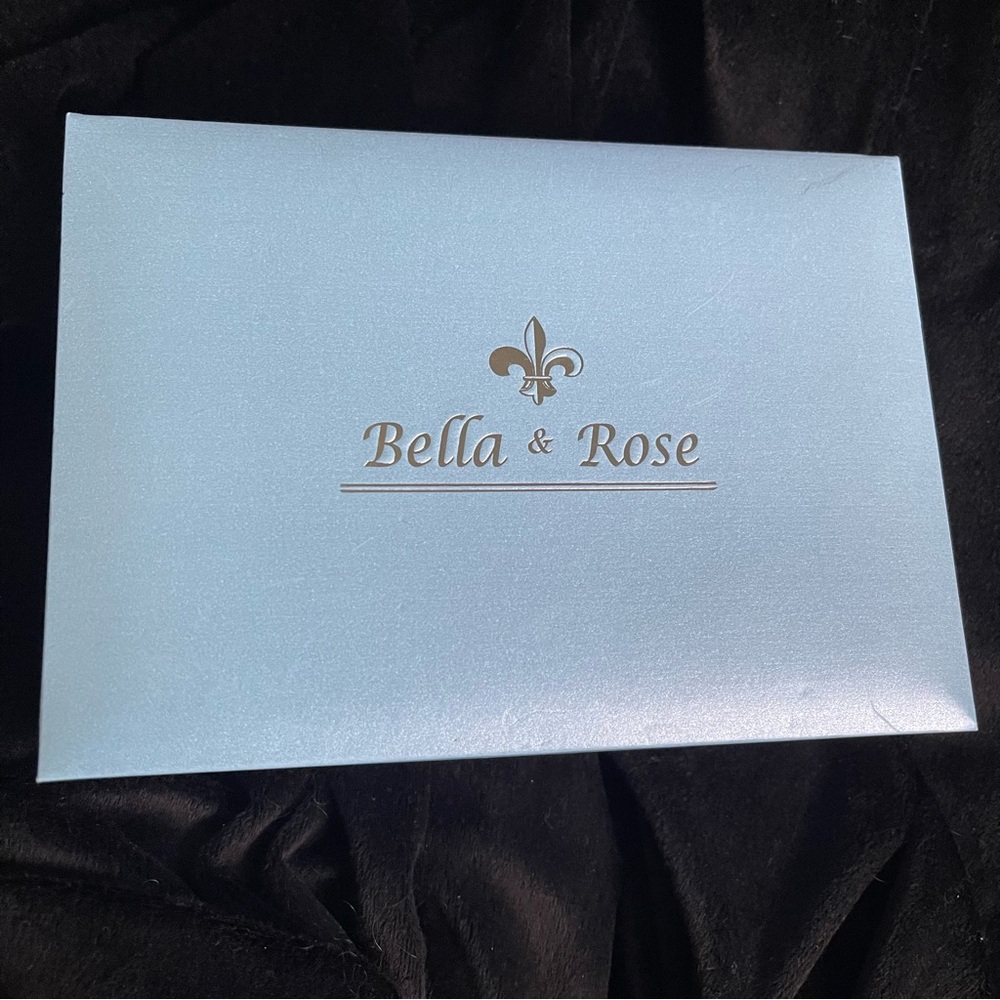 Bella & Rose Watch, Necklace & Earrings Set - Picture 12 of 14